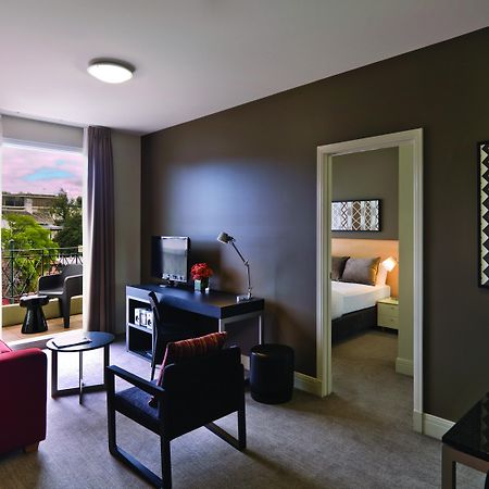 Adina Apartment Hotel South Yarra Мельбурн Экстерьер фото