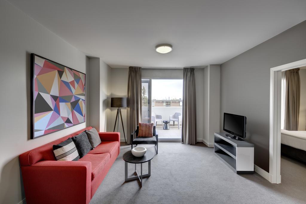 Adina Apartment Hotel South Yarra Мельбурн Экстерьер фото
