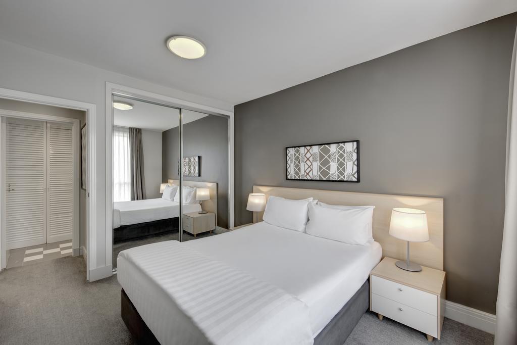 Adina Apartment Hotel South Yarra Мельбурн Экстерьер фото